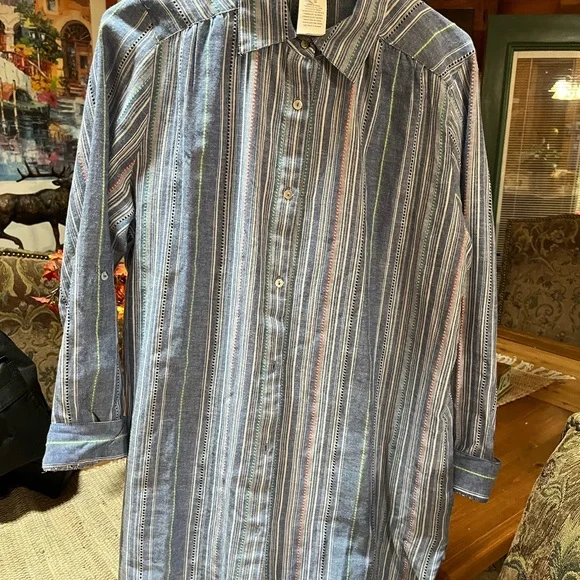 Long tunic shirt - Picture 1 of 5